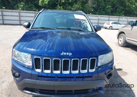 2012 Jeep Compass Latitude из США, поврежденный, VIN 1C4NJDEB6CD613242